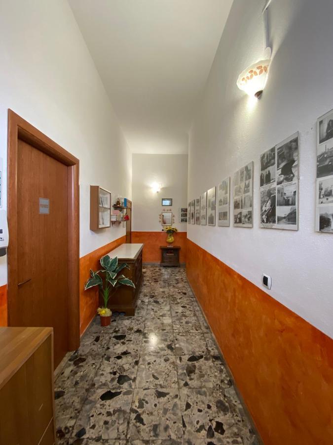 Bed And Breakfast Da Antonio - オルゴーゾロ エクステリア 写真
