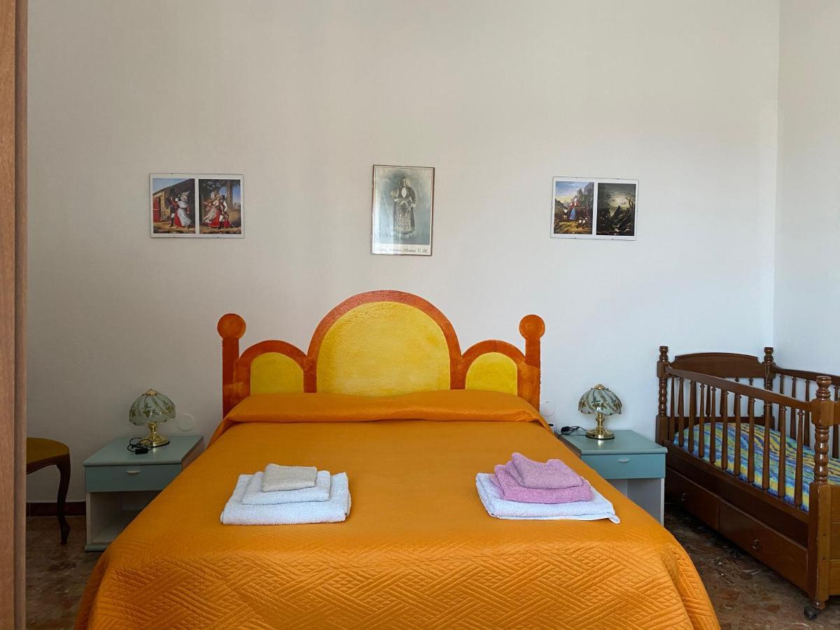 Bed And Breakfast Da Antonio - オルゴーゾロ エクステリア 写真